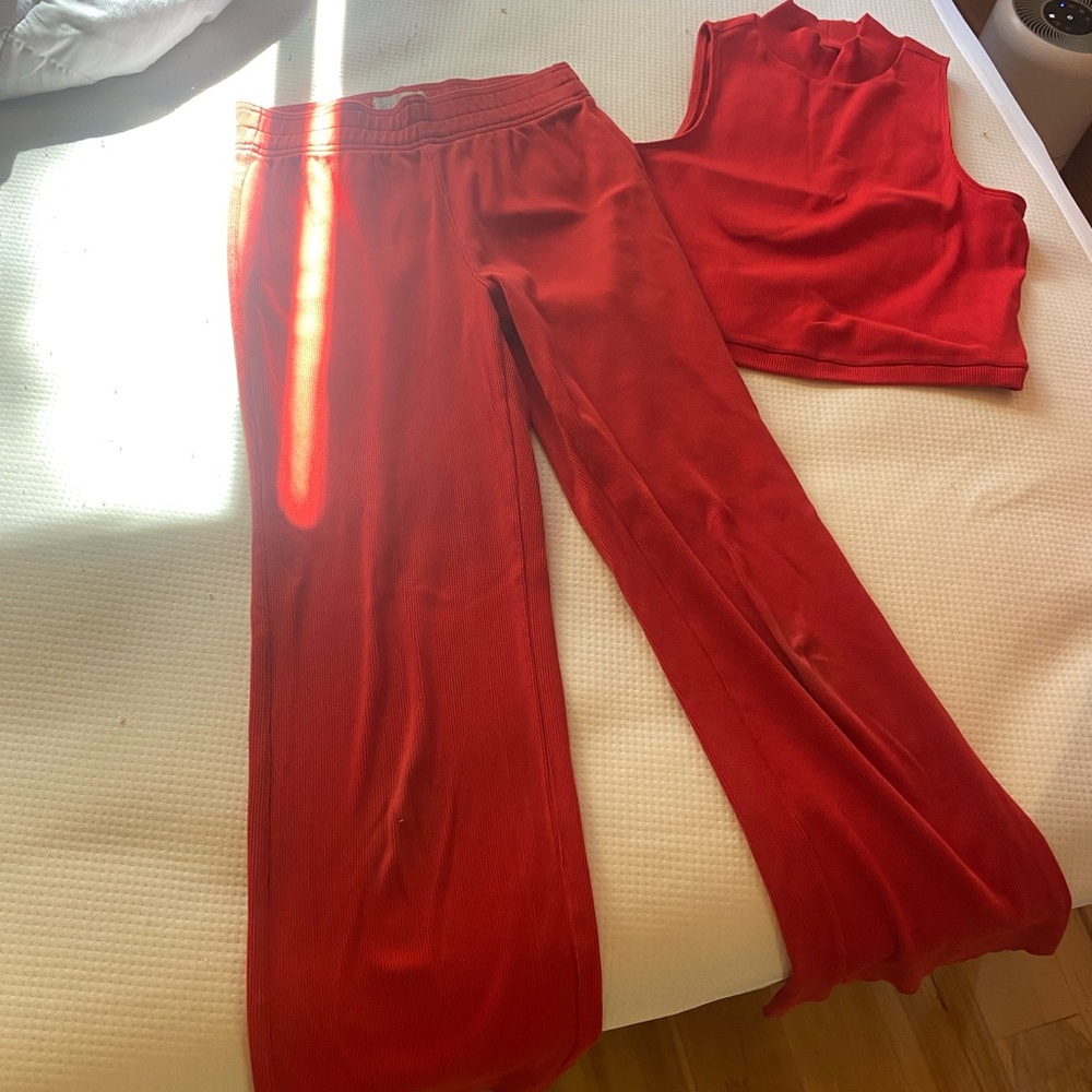 Everlane Lounge Set
